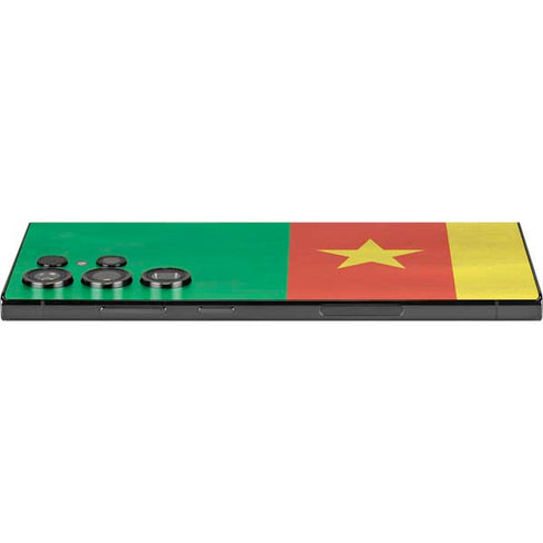 Cameroon Flag Distressed Galaxy S24 Ultra Skin